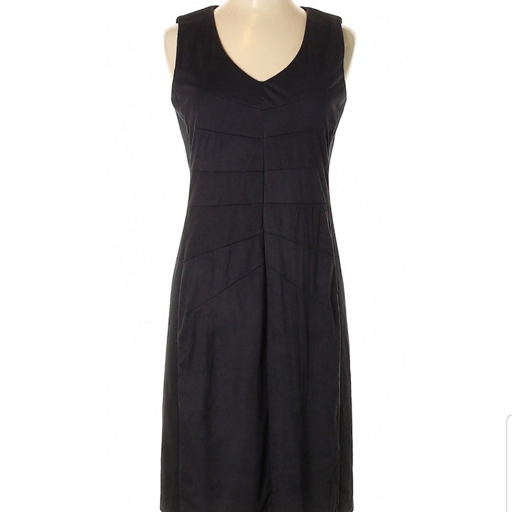 looks like new, front is velour